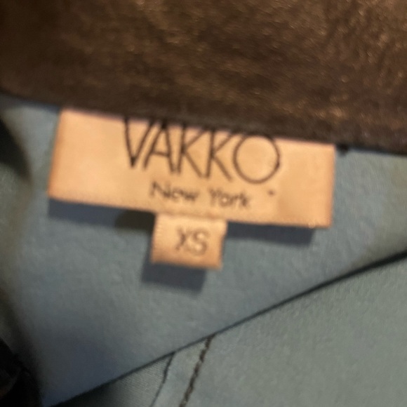 Vakko New York leather button down top size XS - Picture 3 of 4